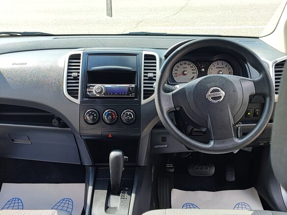 2006 Nissan Wingroad III (Y12), серый, 600000 рублей - вид 22