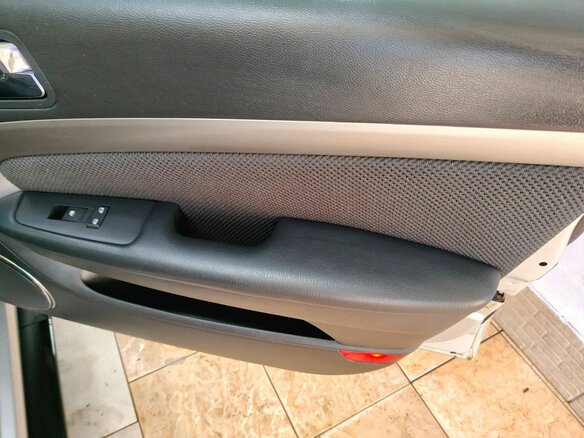 2011 Chevrolet Epica V250 Рестайлинг, серебристый, 527000 рублей - вид 16
