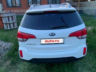 2013 Kia Sorento II Рестайлинг, белый, 1450000 рублей, вид 3
