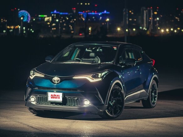 2019 Toyota C-HR I Рестайлинг, чёрный, 1877000 рублей - вид 1