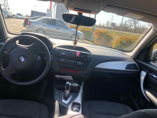 2012 BMW 1 серии 116i II (F20/F21), белый, 1490000 рублей, вид 2