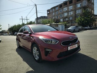 2019 Kia Ceed III, красный, 1750000 рублей, вид 1