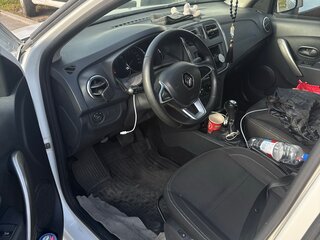2021 Renault Logan II Рестайлинг, белый, 650000 рублей, вид 4