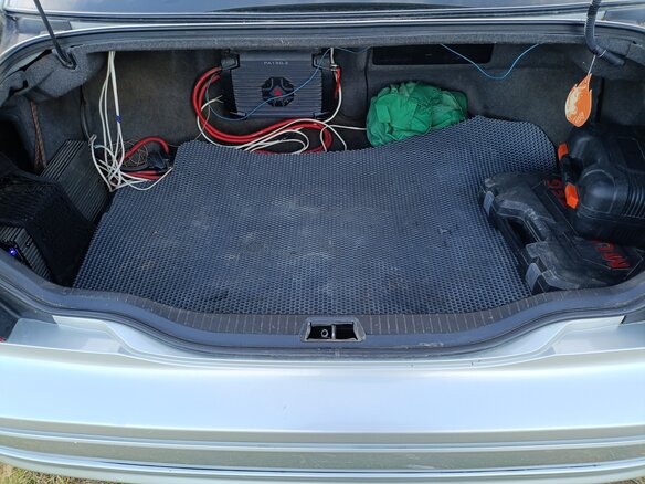 2001 Lexus LS 430 III, серебристый, 1200000 рублей - вид 6