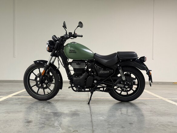 2026 Royal Enfield Meteor, зелёный, 500000 рублей - вид 6