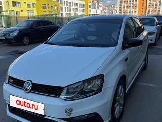 2017 Volkswagen Polo V Рестайлинг, белый, 750000 рублей, вид 3