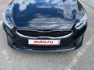 2019 Kia Ceed III, чёрный, 1550000 рублей, вид 4