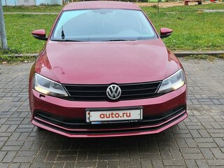2016 Volkswagen Jetta VI Рестайлинг, красный, 1089126 рублей, вид 1