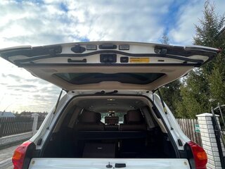 2014 Toyota Land Cruiser 200 Series Рестайлинг 1, белый, 5800000 рублей, вид 5
