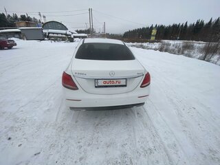 2017 Mercedes-Benz E-Класс 220 d V (W213, S213, C238), белый, 2780000 рублей, вид 2