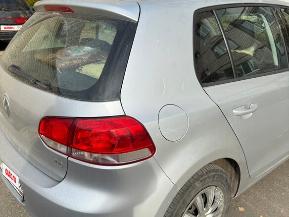 2011 Volkswagen Golf VI, серебристый, 800000 рублей - вид 12