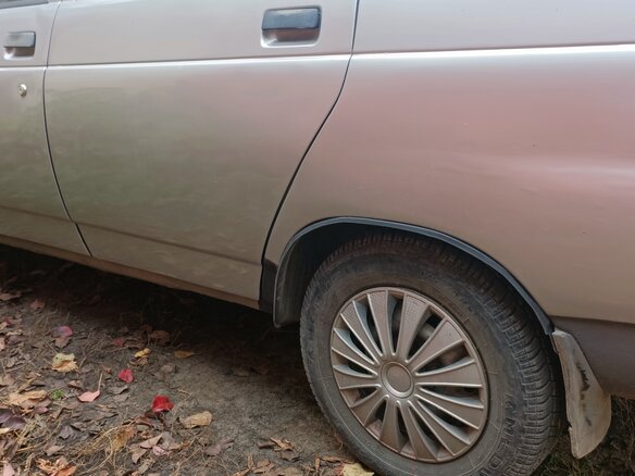 2002 Lada (ВАЗ) 2111, серебристый, 130000 рублей - вид 4