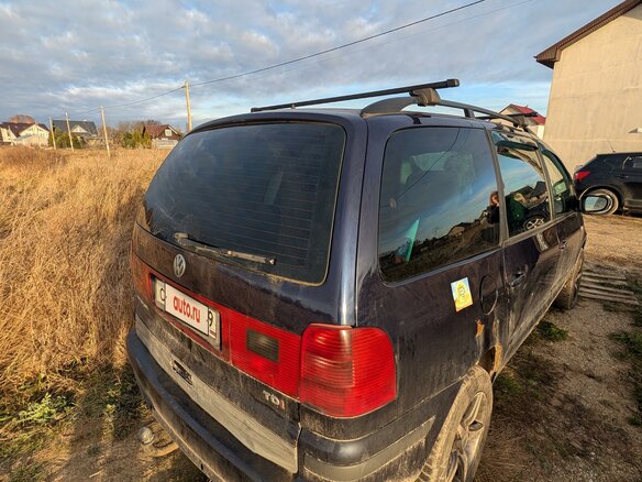 2001 Volkswagen Sharan I Рестайлинг, синий, 450000 рублей - вид 5