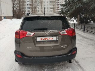 2015 Toyota RAV4 IV (XA40), коричневый, 2300000 рублей, вид 4