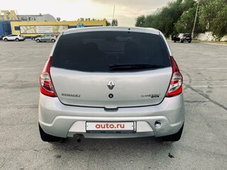 2013 Renault Sandero I, серый, 650000 рублей, вид 4