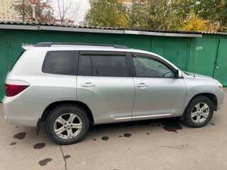 2009 Toyota Highlander II (XU40), серый, 1690000 рублей, вид 2