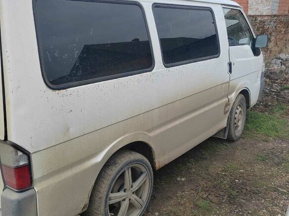 2001 Mazda Bongo IV, белый, 330000 рублей - вид 13