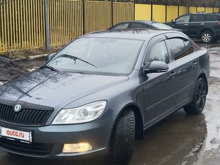 2013 Skoda Octavia II (A5) Рестайлинг, серый, 900000 рублей, вид 1