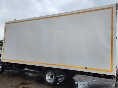 2017 Isuzu Elf (N-series), белый, 3999000 рублей, вид 2