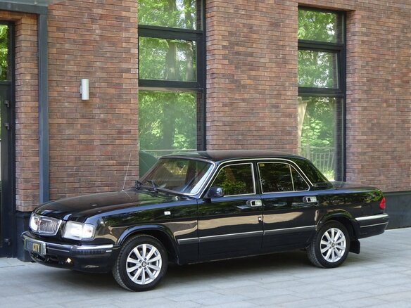 2001 ГАЗ 3110 «Волга», чёрный, 600000 рублей - вид 2