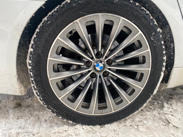 2009 BMW 7 серии 740i V (F01/F02/F04), белый, 1850000 рублей - вид 14