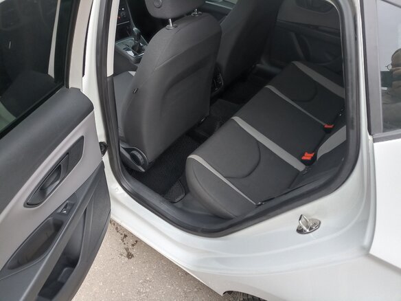 2013 SEAT Leon III, белый, 750000 рублей - вид 18