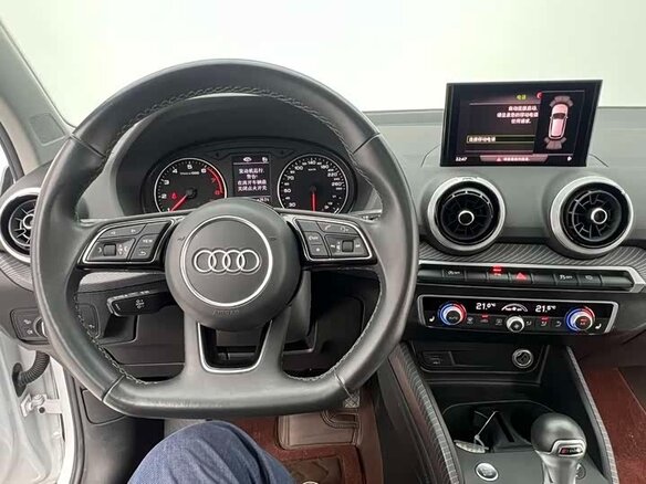 2023 Audi Q2 L 35 TFSI I Рестайлинг, белый, 1650000 рублей - вид 8