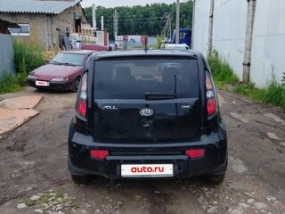 2010 Kia Soul I, чёрный, 680000 рублей, вид 3