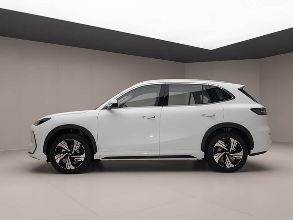 2026 Geely Galaxy E5 68.39 kWh, белый, 4185003 рублей - вид 4