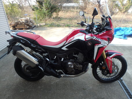 2016 Honda CRF 1100L Africa Twin, красный, 1080000 рублей, вид 3