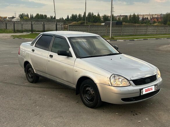 2008 Lada (ВАЗ) Priora I, серебристый, 155000 рублей