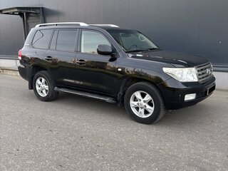 2011 Toyota Land Cruiser 200 Series, чёрный, 3070000 рублей, вид 2