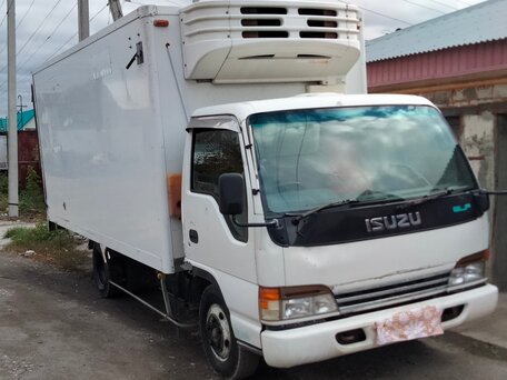 2000 Isuzu Elf (N-series), белый, 1400000 рублей, вид 3