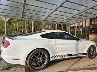 2020 Ford Mustang VI Рестайлинг, белый, 3270000 рублей, вид 4