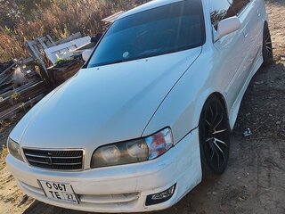 2000 Toyota Chaser VI (X100) Рестайлинг, белый, 500000 рублей, вид 1
