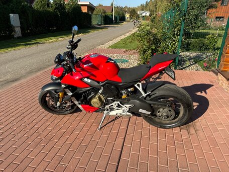2022 Ducati Streetfighter V4, красный, 2850000 рублей, вид 1