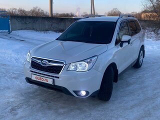 2014 Subaru Forester IV, белый, 1730000 рублей, вид 4