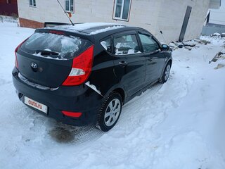2011 Hyundai Solaris I, чёрный, 700000 рублей, вид 4