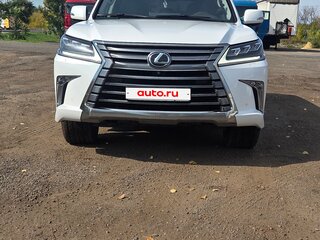 2017 Lexus LX 570 III Рестайлинг 2, белый, 7900000 рублей, вид 2
