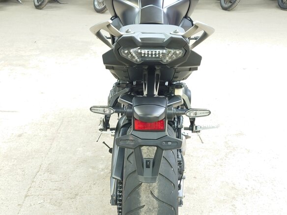 2018 Yamaha MT-09 Tracer (FJ-09), чёрный, 745000 рублей - вид 5