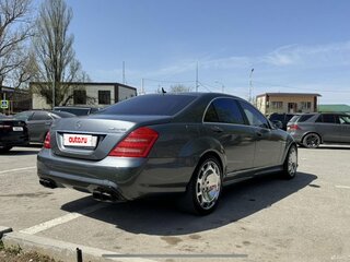 2007 Mercedes-Benz S-Класс 500 V (W221), серый, 1350000 рублей, вид 3