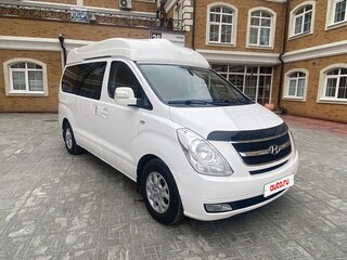 2011 Hyundai Grand Starex I, белый, 2980000 рублей, вид 1