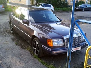 1993 Mercedes-Benz W124 250, фиолетовый, 420000 рублей, вид 2