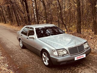 1992 Mercedes-Benz S-Класс 300 III (W140), серебристый, 420000 рублей, вид 1