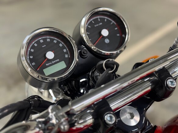 2026 Royal Enfield Interceptor, красный, 699000 рублей - вид 9