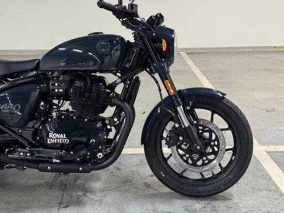 2026 Royal Enfield Shotgun, серый, 714000 рублей - вид 3