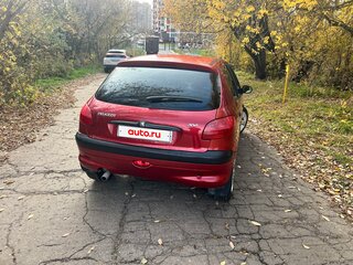 2003 Peugeot 206, красный, 185000 рублей, вид 5
