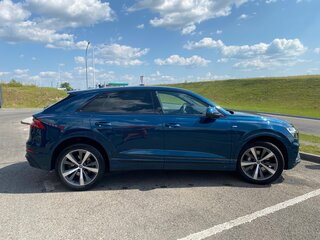 2019 Audi Q8 55 TFSI I (4M), зелёный, 6000000 рублей, вид 4