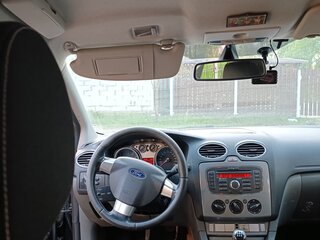 2010 Ford Focus II Рестайлинг, чёрный, 500000 рублей, вид 4