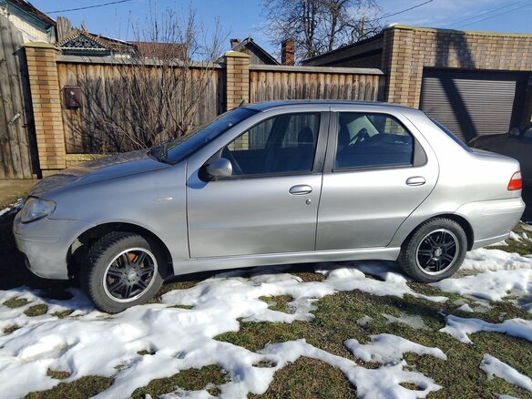 2007 Fiat Albea I Рестайлинг, серый, 350000 рублей - вид 2